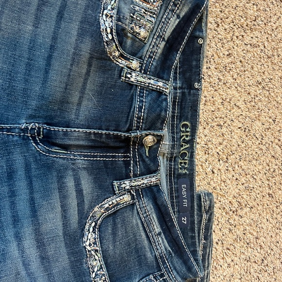 Dark Wash Embellished Pocket Women’s Jeans - Picture 4 of 6